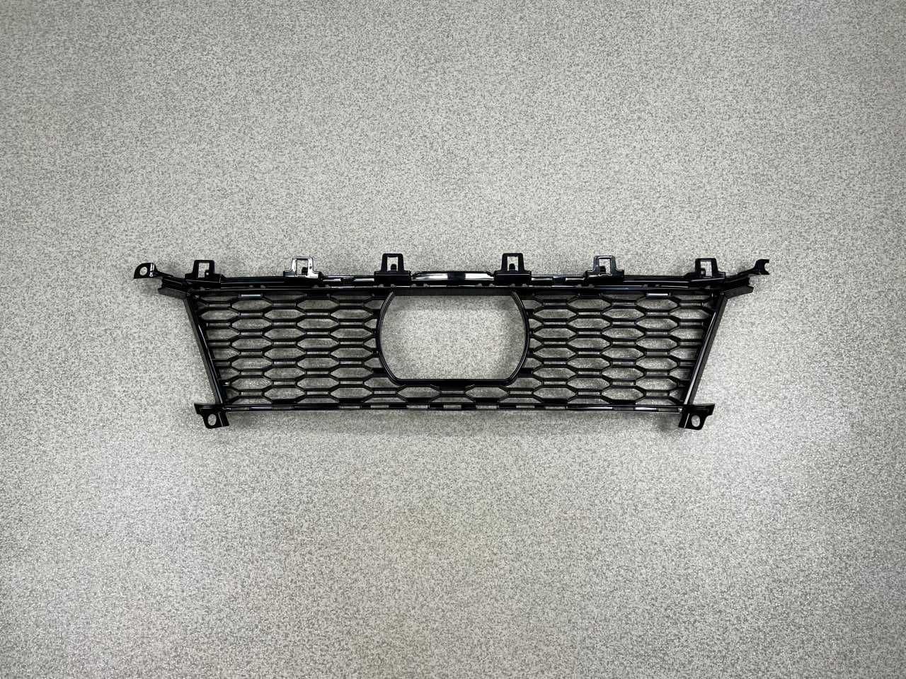 Решітка бампера центральна радар BMW 3 (G20/G21) M-pak 51118069368