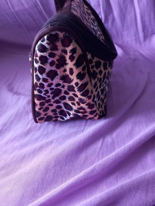 Kosmetyczka panterka