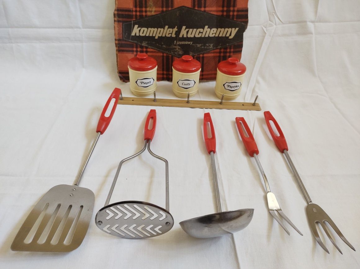 Komplet kuchenny vintage retro PRL  przybory pojemniki na przyprawy