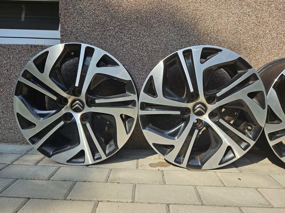 Alufelgi Citroen Renault Peugeot 17 " cali 5x108 ET50 508 C4 C3 308 DS