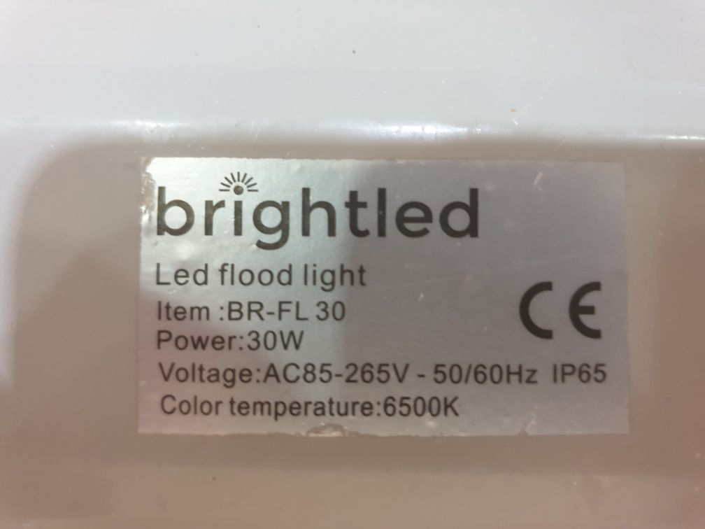 Luz LED 30W 6500K