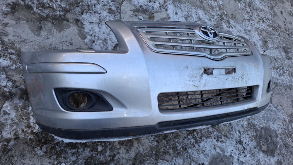 Toyota Avensis T250 03-09 бампер передній, комплектний BM3797 52119051