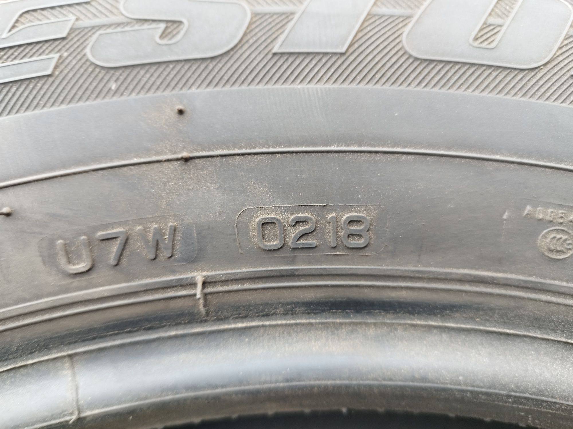Opony 215x65x17 Bridgestone