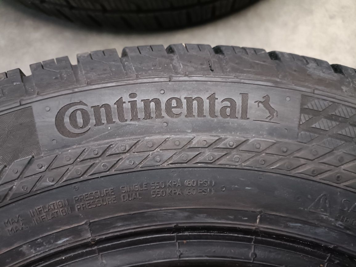 Opony całoroczne Continental VanContact 4seasons 215/65R16C 109/107R