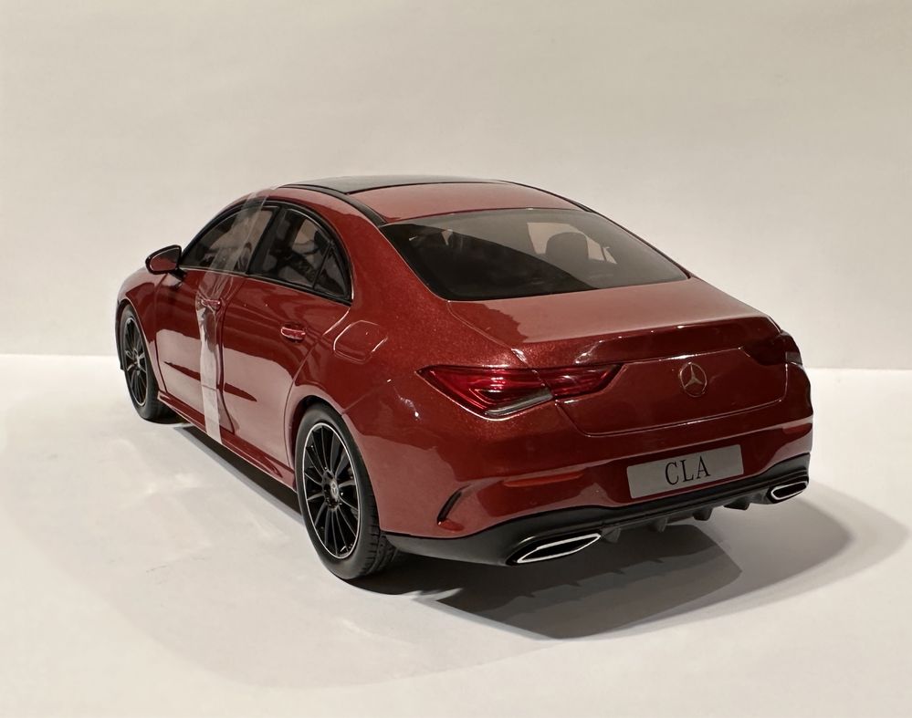 Mercedes CLA C118 AMG Line 1:18 Solido (nie Norev)