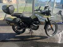Moto UM 125 cc adventur grand tour
