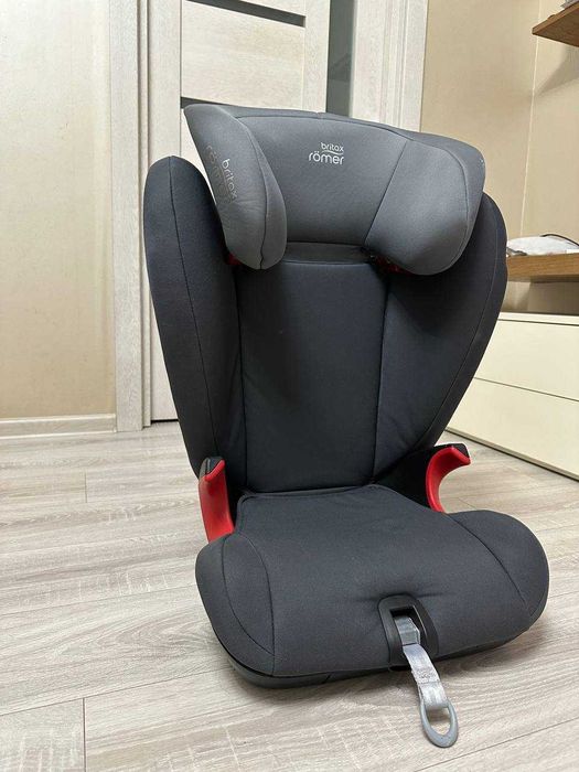 Автокрісло 15-36кг Britax-Romer Kidfix Sl (Isofix)