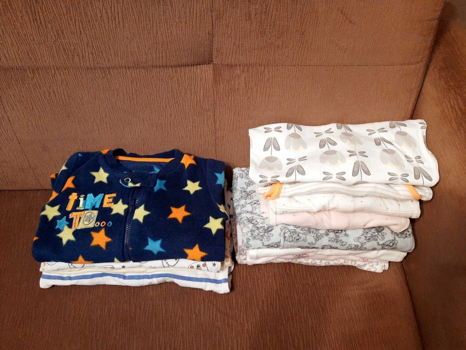 Pajacyki dla dziecka w wieku 0-18 m-cy, 3 zł/sztuka