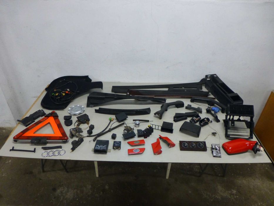 AUDI 80 CABRIO kabriolet pozostałości części czujnik przycisk detale