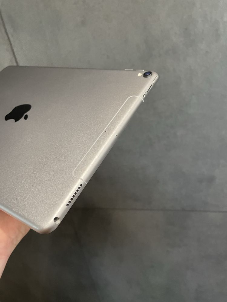 iPad Pro 2 10.5 256gb Wi-Fi, LTE(4g,Sim) (Экран 120Гц) Gray (13)