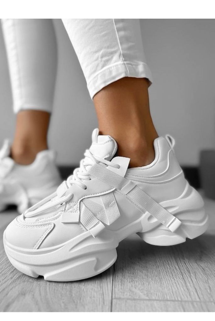 Sneakersy na platformie grubej podeszwie sportowe wiązane sznurowane