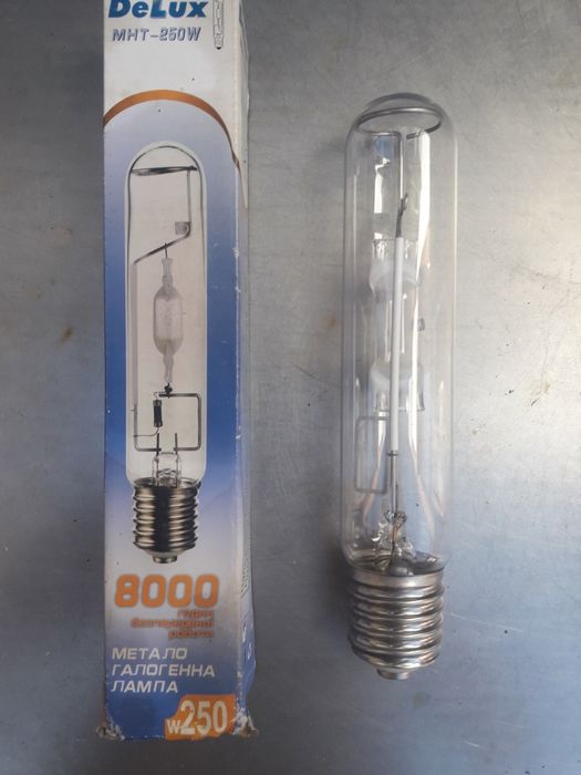 Металогалогенна лампа МНТ 250