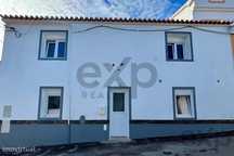 Moradia T3 Renovada em Sabóia