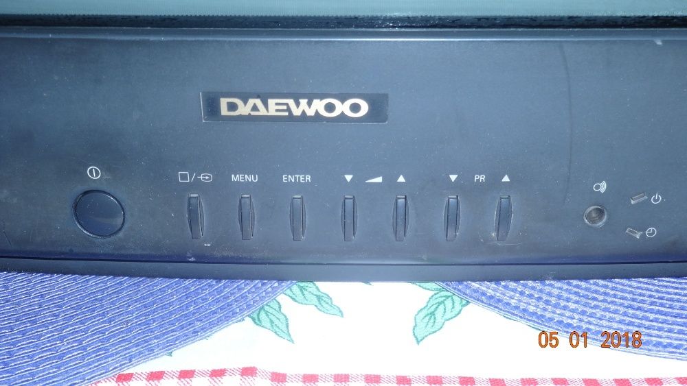 Продам телевизор Daewoo DMQ-21M2