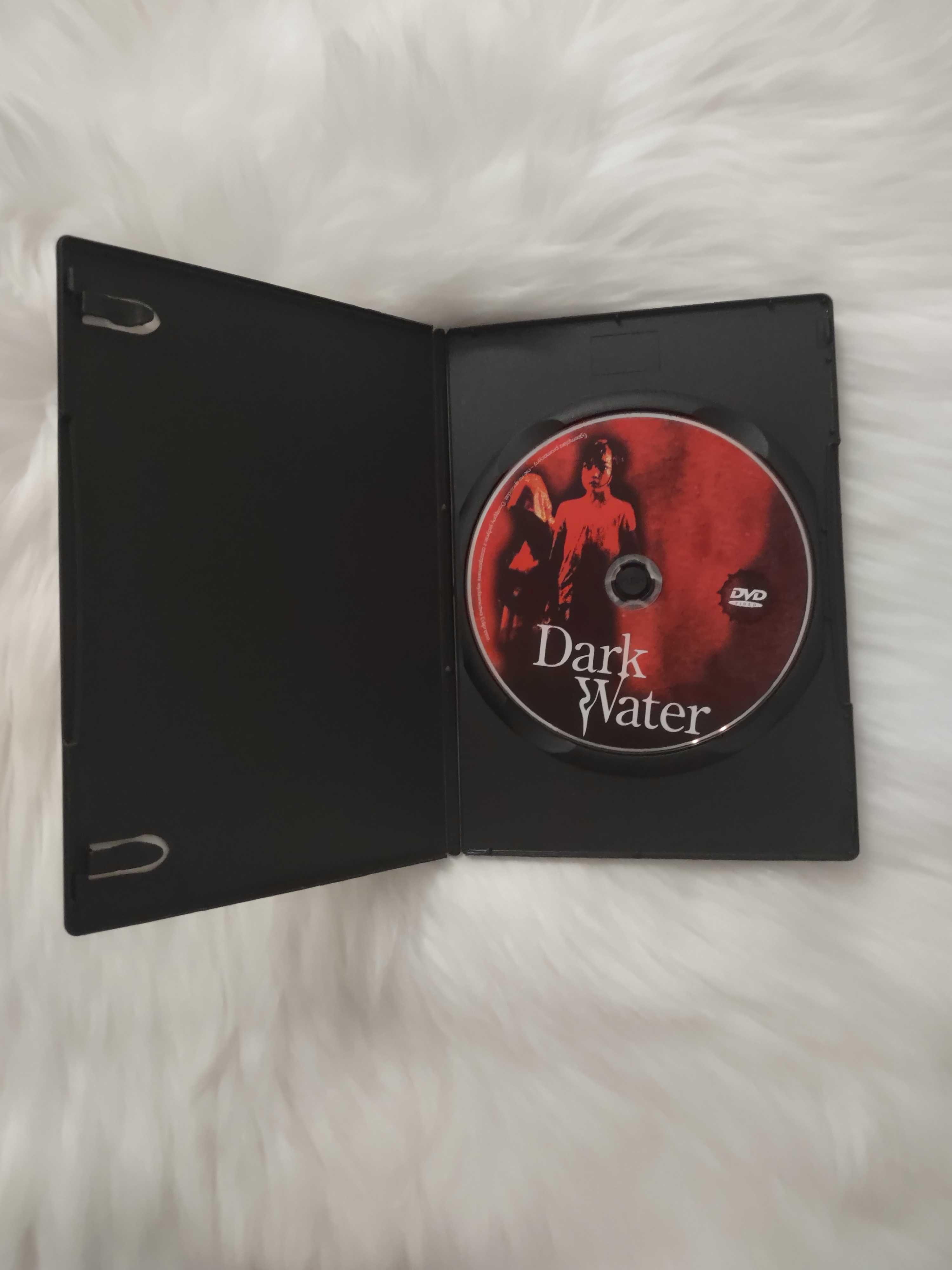 Horror "Dark Water" na DVD