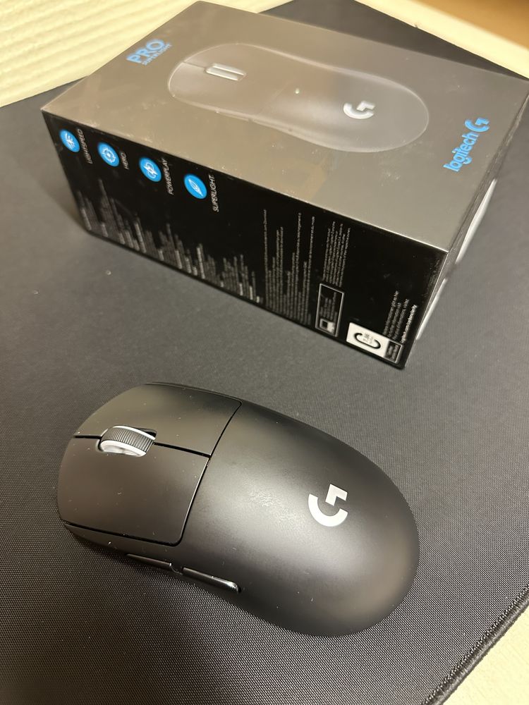 Logitech g pro superlight