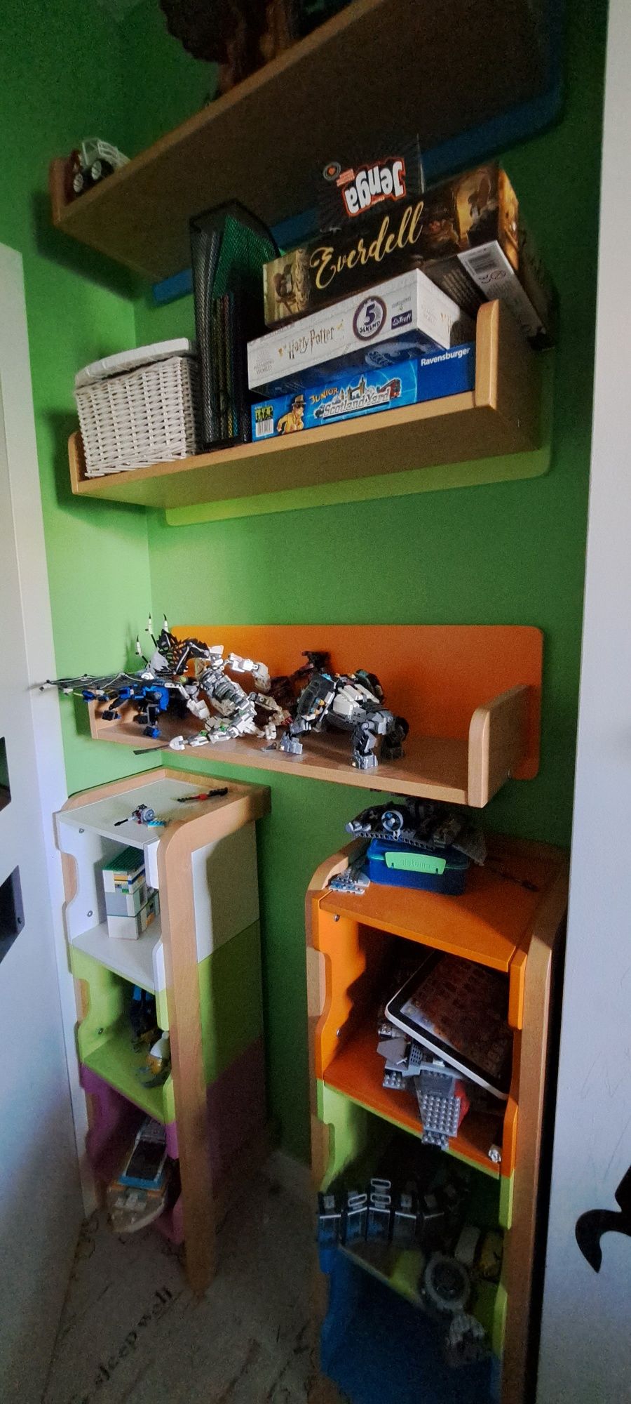 Timoore Simple szafa półki kredens drzewko