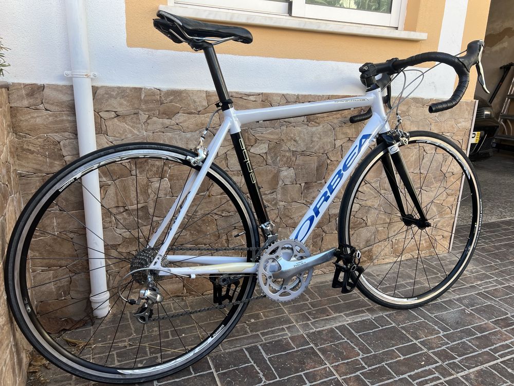 Orbea Aqua bicicleta estrada