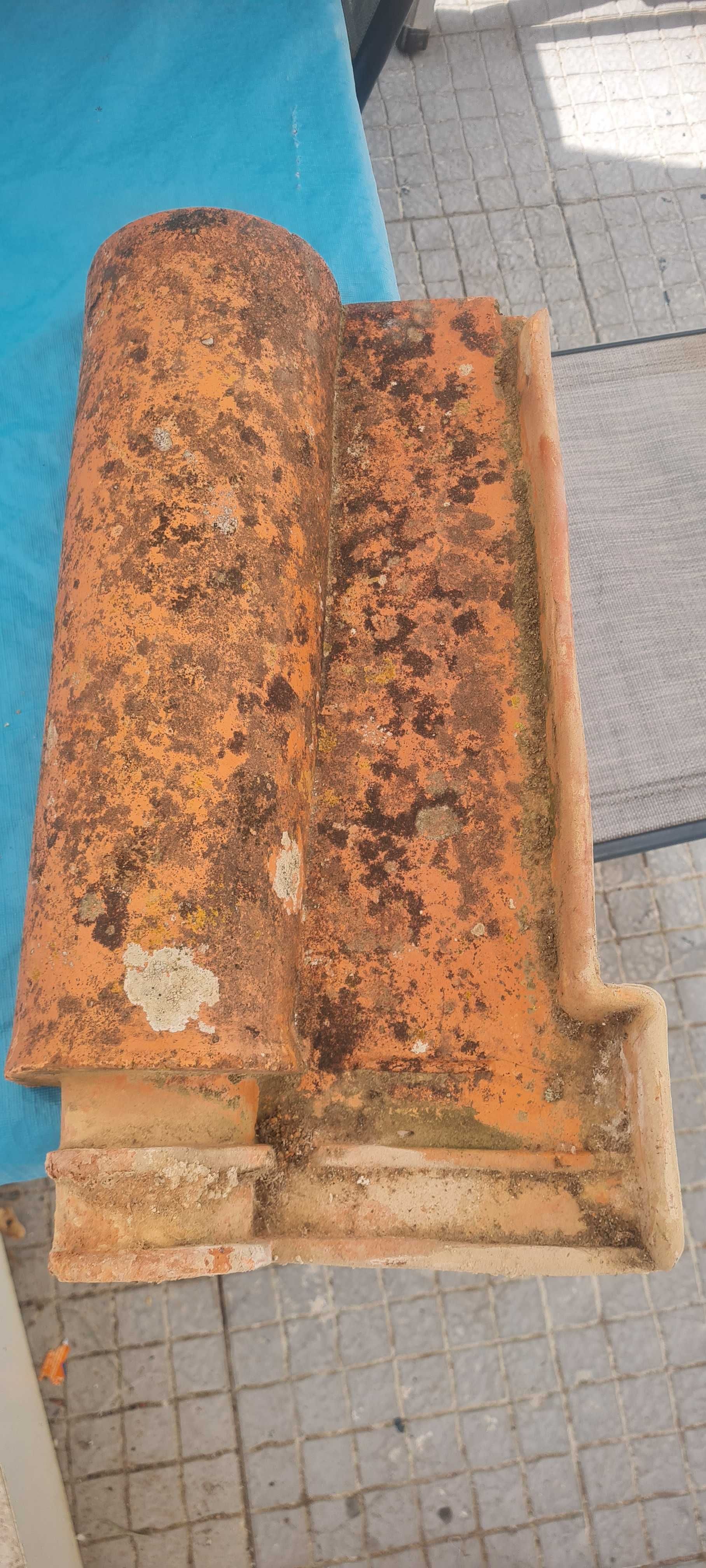 Telha antiga material construção