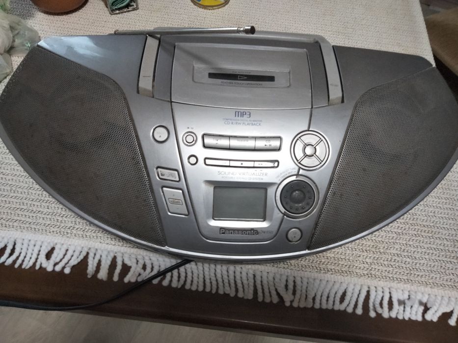 Продам магнитолу Panasonic