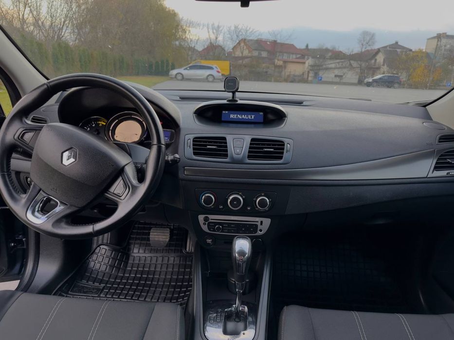 Рено Мегане автомат