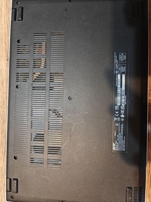 Laptop Acer aspire a315-24p ryzen 5 7520u 8gb ram 512gb ssd