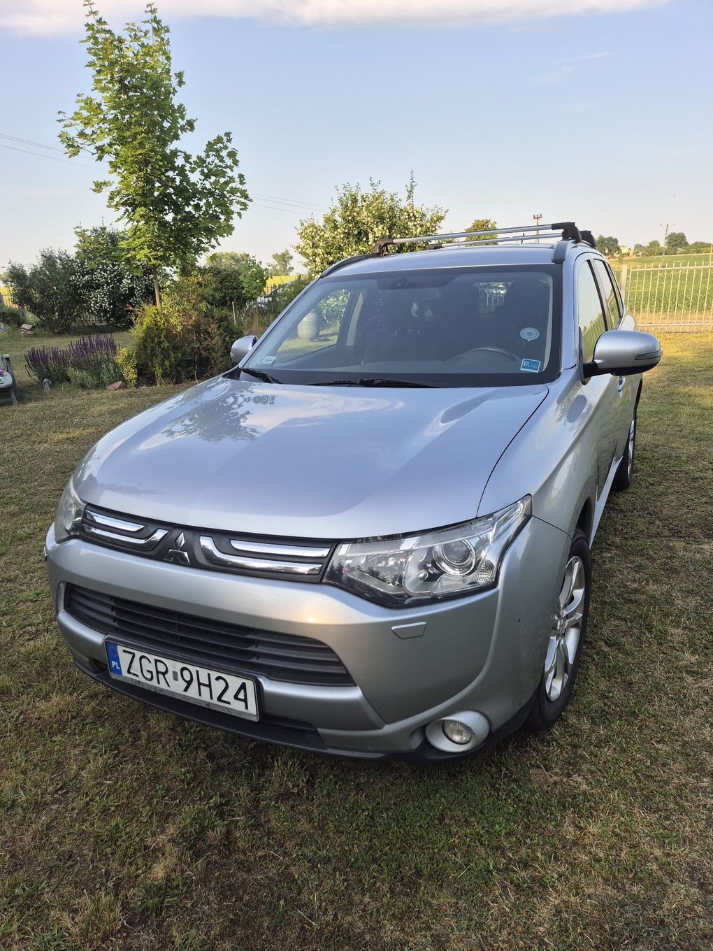 Mitsubishi Outlander Mitsubishi Outlander 2.2 DID Intense 7 os.