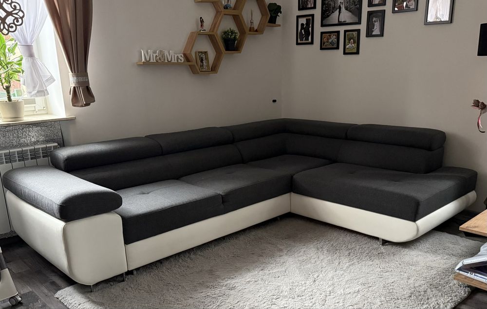 Naroznik rozkladany ze skrzynia 270x210