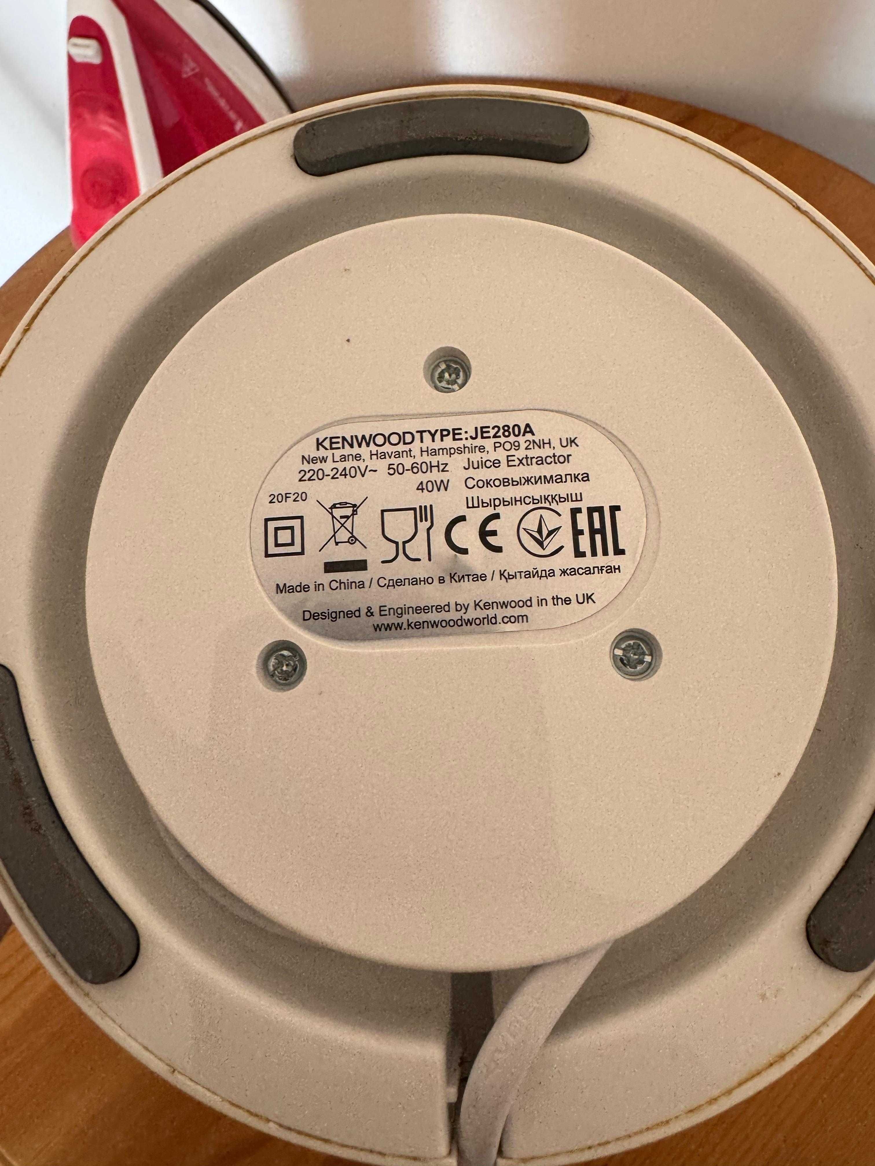 Ferro de engomar a vapor Silvercrest sem fio SDBK 2400 E4 - NOVO