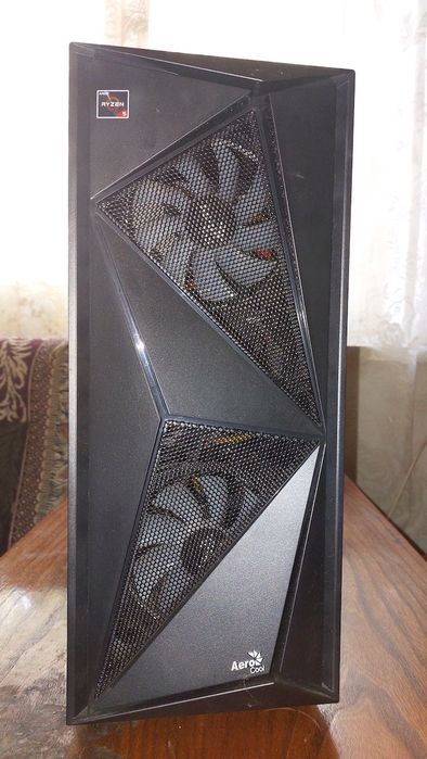 komputer Ryzen5, 16GB, gt710