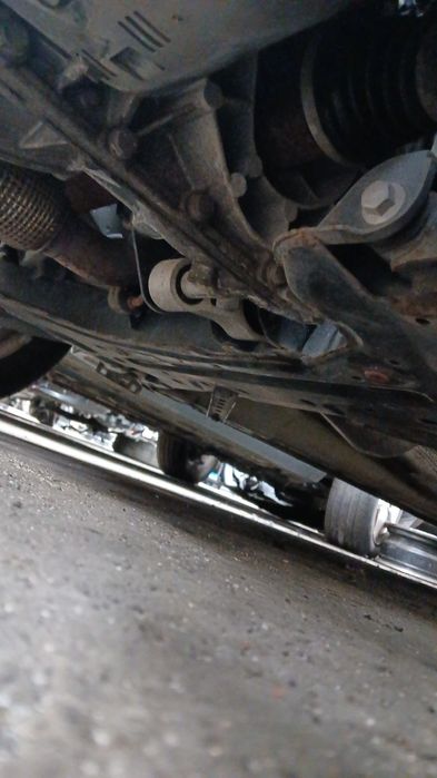 Charriot frente FORD Fiesta VI (CB1, CCN)