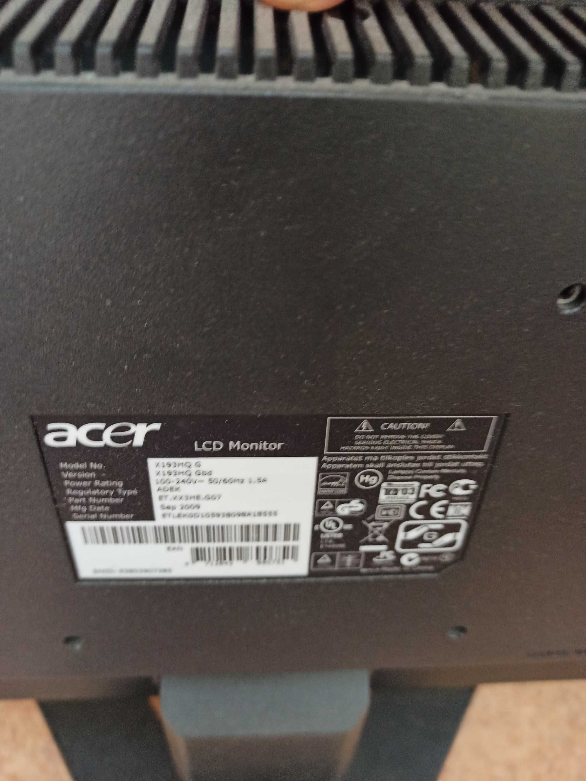 Продам монитор Acer lcd monitor x193h
