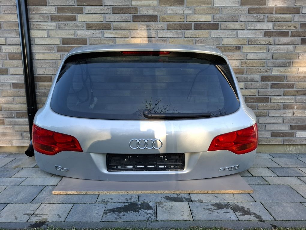 Klapa lampy tył Audi Q7 4L LX7W kompletna