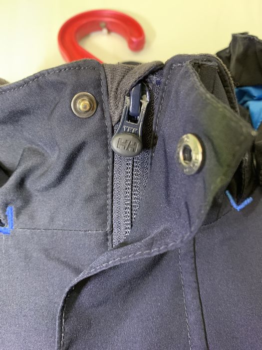 Курточка/ветровка Helly Hansen GORE-TEX на утяжках