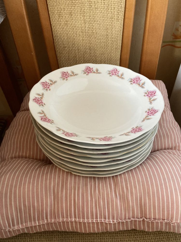 Talerze chinska porcelana 9 szt