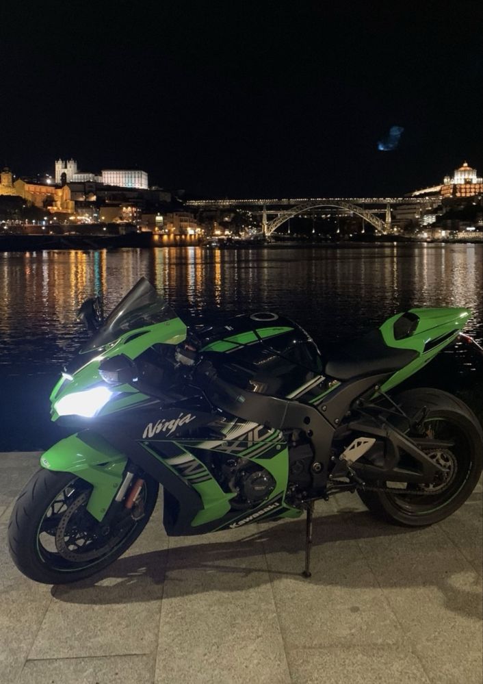 Kawasaki ninja zx10r