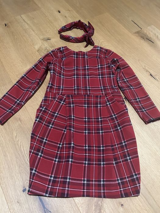 Sukienka świąteczna h&m 110/116 czerwona z opaską