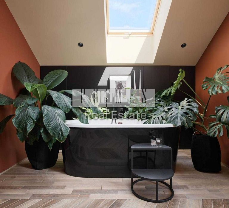 Продаж дворівнева квартира, ЖК Комфорт Таун, пр-т Соборності, Соцмісто