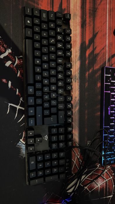 Teclado Gaming RGB