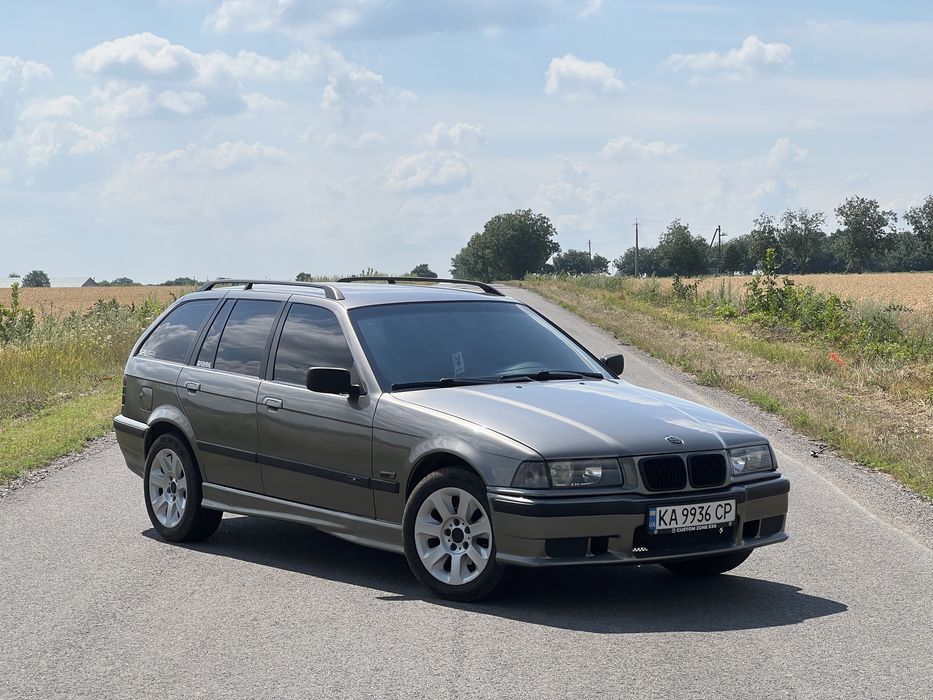 Продам бмв е36 м52б25