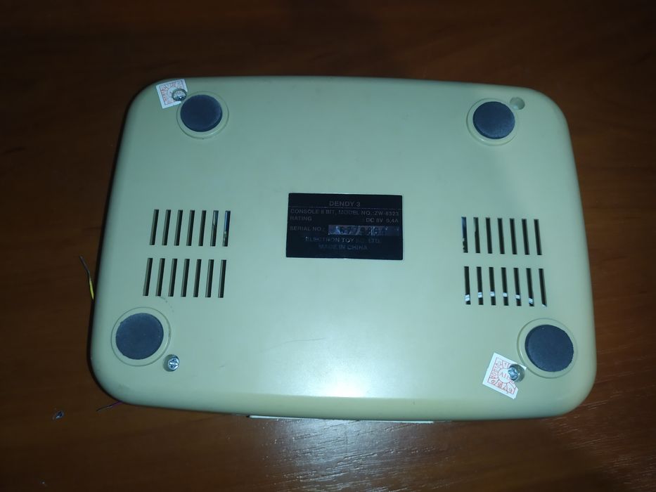 Игровая приставка Dendy 3 8 Bit