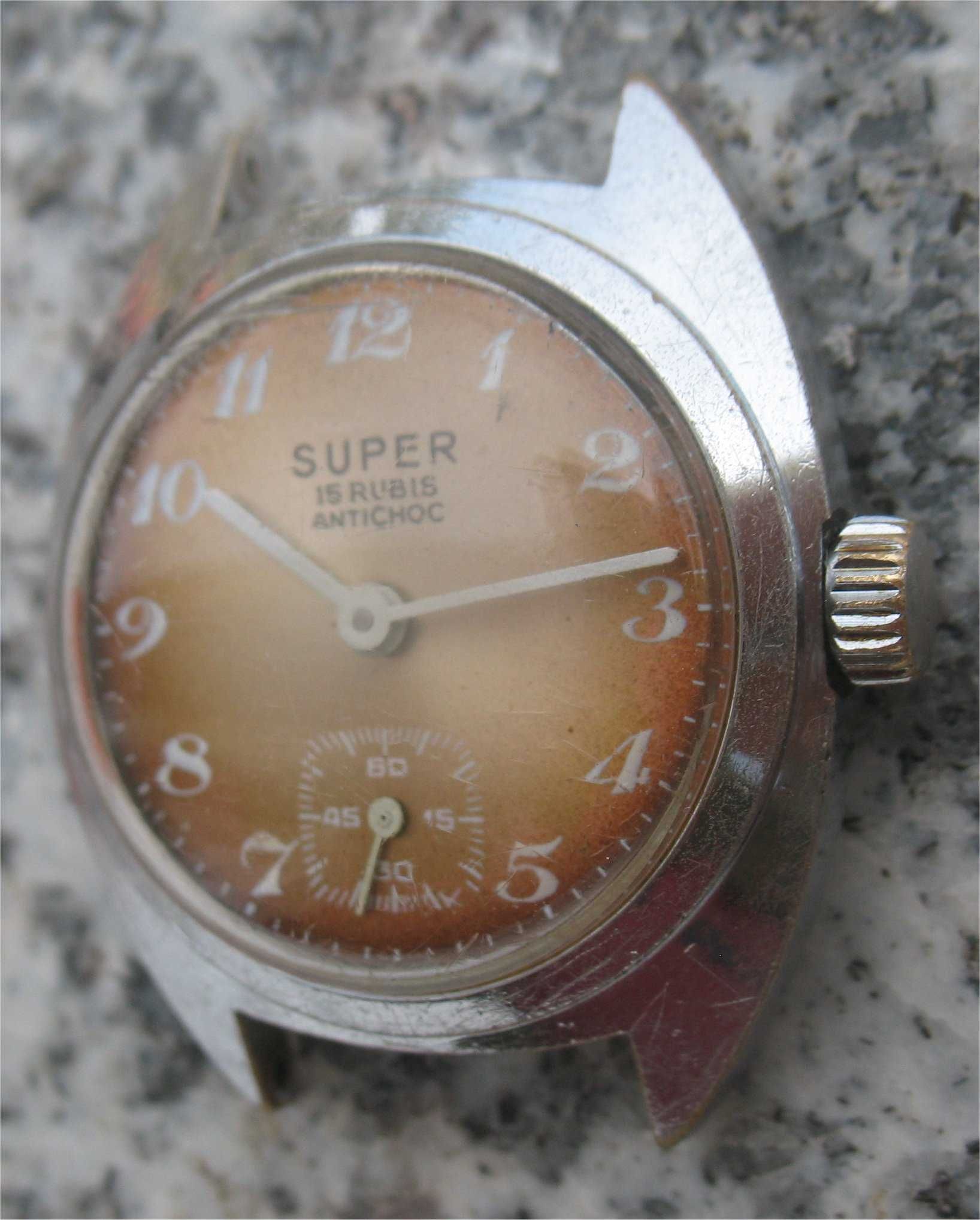 Relógio Vintage de Corda Super - 15 Rubis - Antichoc