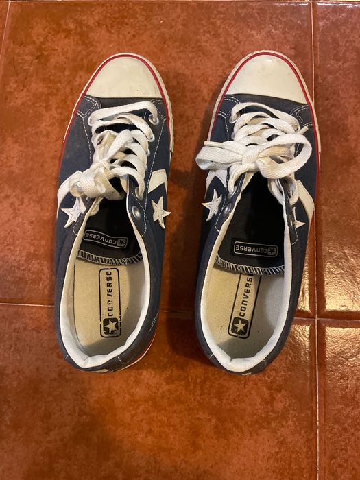 *Ténis Converse*