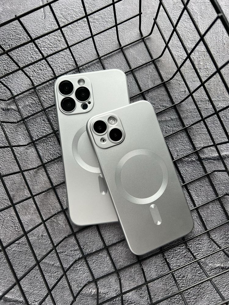 Matte Silicone with MagSafe с iPhone 11 по 15 Pro Max