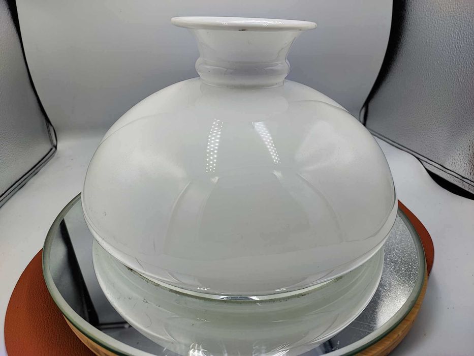 Przedwojenny klosz,umbra na naftowa śr.montaż.27,8 cm.