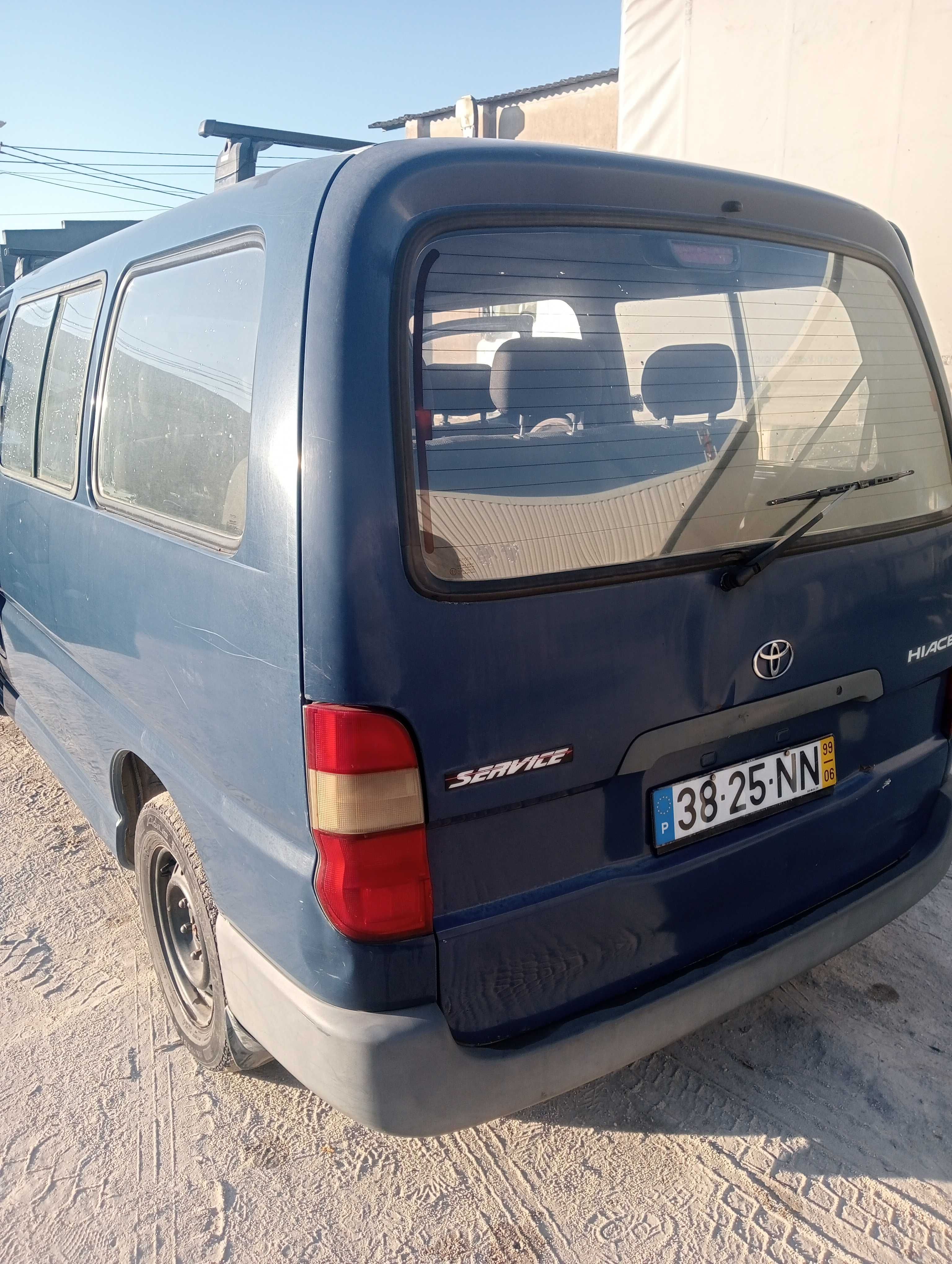 Toyota Hiace 9lugares