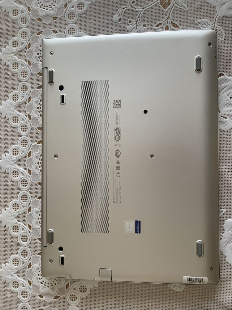 Ноутбук HP elitebook g6 i5 + зарядка