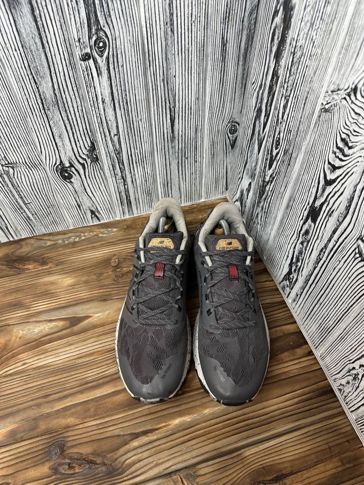 Кросівки - New Balance 44р