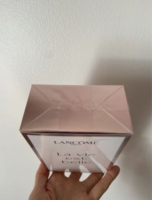 Perfume "La Vie est Belle", Lancôme Paris