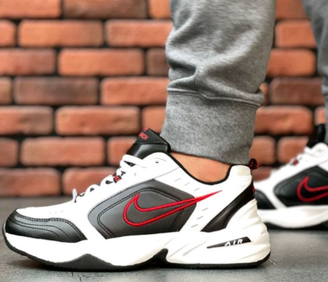 Nike Air Monarch IV кросівки